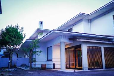 House Yard 4 Chome-5 Mikunicho Midorigaoka