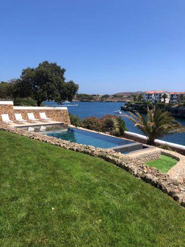Villa Mahon