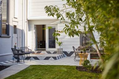 House Port Costa