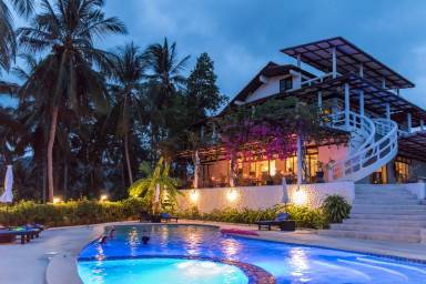 Villa Taling Ngam