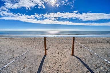 Condo Oak Island