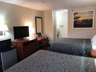 Motel Pool Rio Rancho