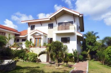 House Balcony Neogan