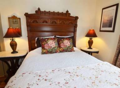Bed and breakfast  Saratoga Springs