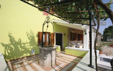 House  Glavani