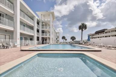 Condo Edgewater Acres