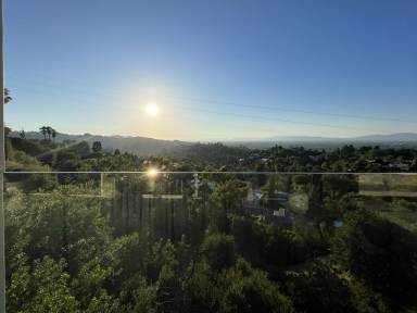 Hus  Studio City