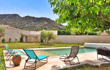 Ferienhaus mit privatem Pool für 6 Gäste mit Hund in Robion, Provence-Alpes-Côte d'Azur