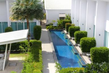 Resort  Kata Beach
