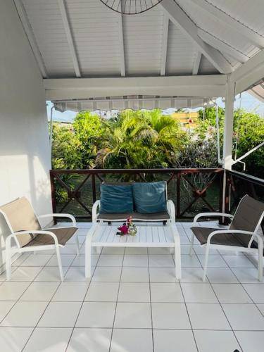 Villa Anse-Bertrand
