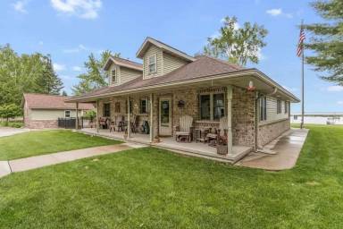 Cottage Shawano