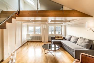 140 m² Apartament
