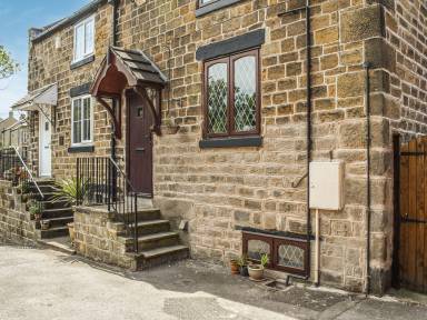 Explore Rich Local Heritage and Leafy Surroundings with a Barnsley Holiday Rental - HomeToGo