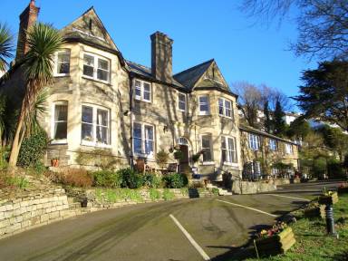 Bed and breakfast  Looe