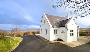 Cottage with garden & terrace
