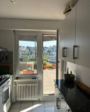 200 m² Apartment