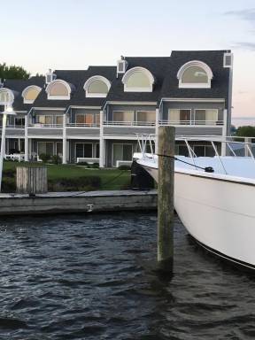 Condo Grand Haven
