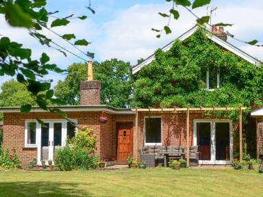 Cottage Ringwood