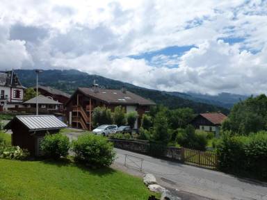 Airbnb  Combloux