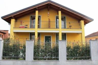 Villa  Cisliano