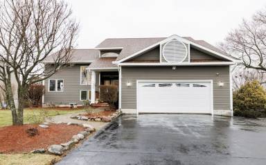 House Syracuse