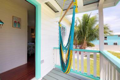 Studio flat Caye Caulker