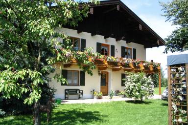 Dom Übersee