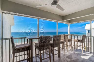 Condo Gulf Gate Estates