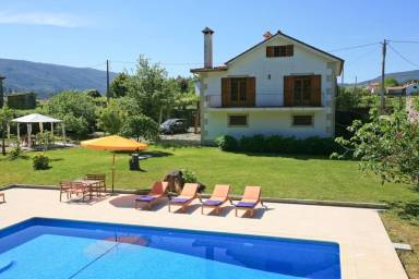 Villa Tomiño