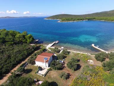 Ferienhaus ∙ 2 Schlafzimmer ∙ 4 Gäste mit Hund ∙ Pašman, Zadar, Kroatien