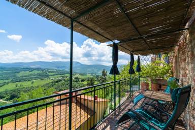 House  Montecastelli Pisano