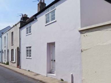 Cottage  Deal