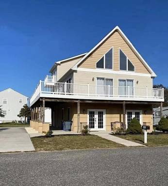 House Balcony Whitesboro-Burleigh