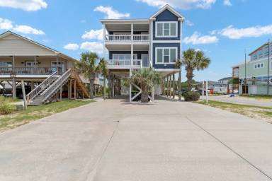 House Oak Island