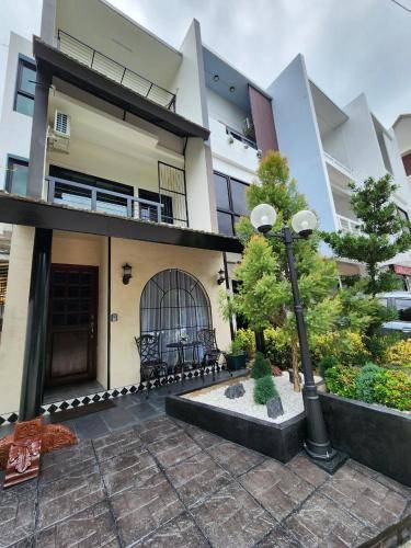 Villa Old City