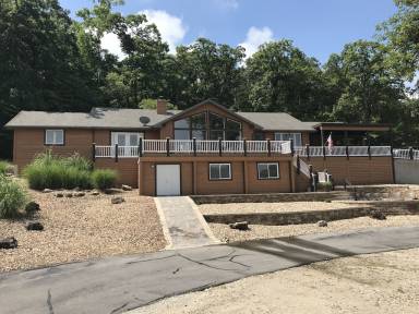 House  Camdenton
