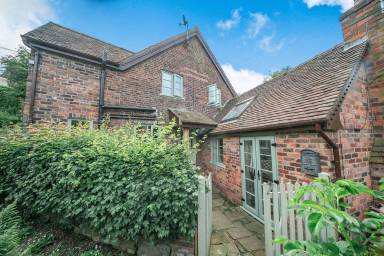 Cottage Ironbridge Gorge Civil Parish