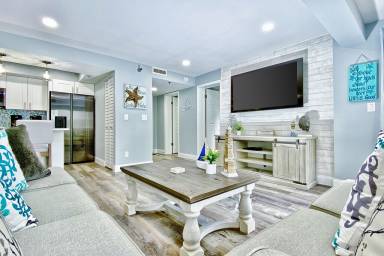 House Indian Shores