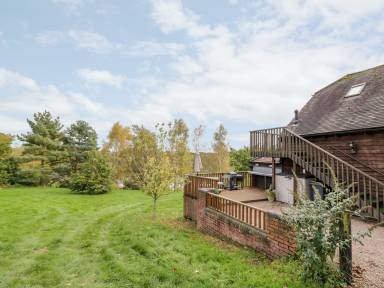 Cottage Menithwood