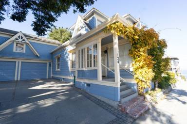 Airbnb  Pacific Grove