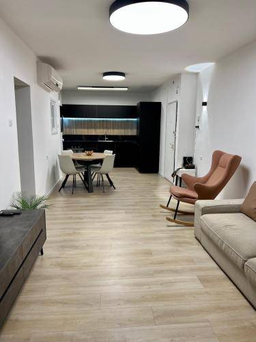 Apartment Bat Yam