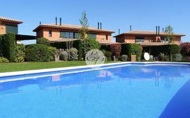 Villa  Navata