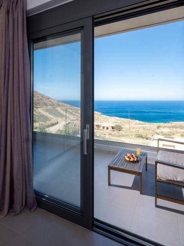 Rock of Angel Villa with Amazing Sea view! — photo 5