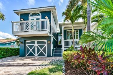 House  Anna Maria