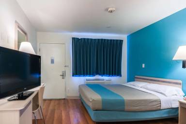 Motel  Green River