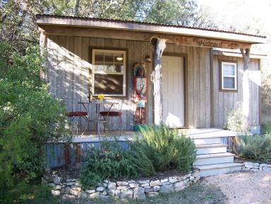 Cabin  Leander Hills