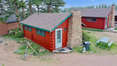 Cabin Red Feather Lakes