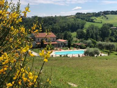 Ferienwohnung in San Costanzo mit Grill, Whirlpool & Pool