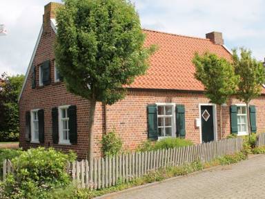 House  Rysum