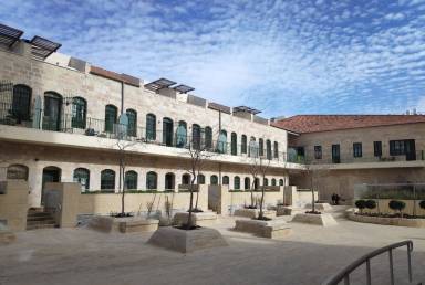 Hus  German Colony